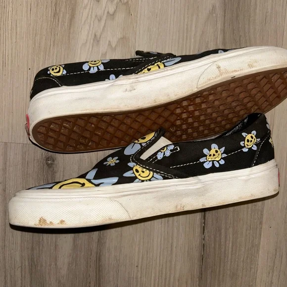 Vans Black and Yellow Floral Sneakers - Picture 5 of 7